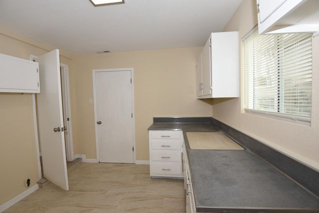 621 Elko Avenue, Grants, NM 87020