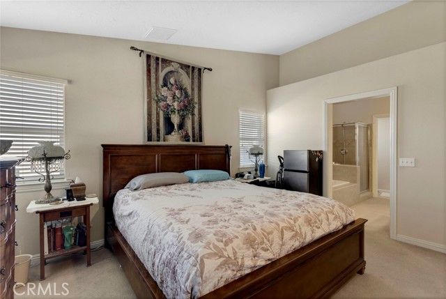 25850 Mountain View, Apple Valley, CA 92308