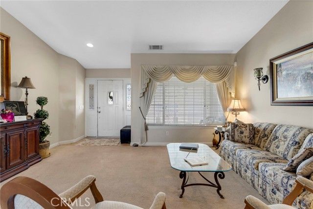 25850 Mountain View, Apple Valley, CA 92308