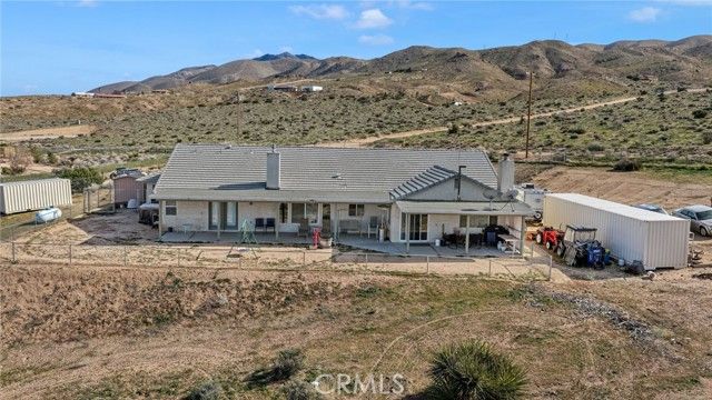 25850 Mountain View, Apple Valley, CA 92308