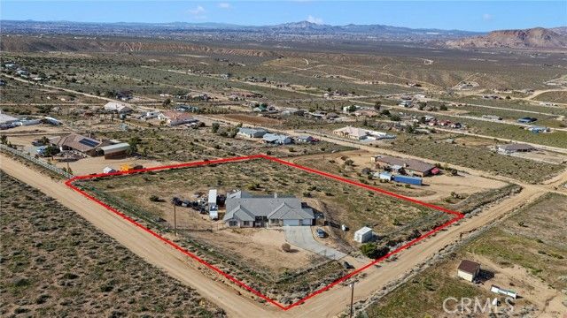 25850 Mountain View, Apple Valley, CA 92308