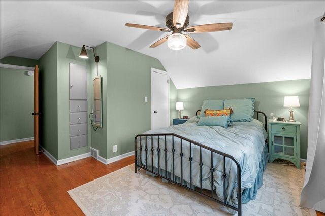 1730 Cambridge Drive SE, Grand Rapids, MI 49506