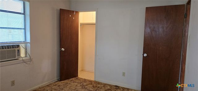 701 Burleson Street, Rockdale, TX 76567