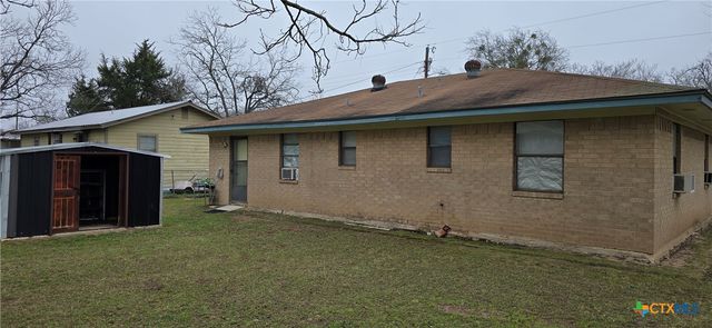 701 Burleson Street, Rockdale, TX 76567