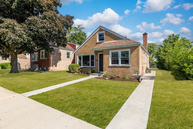 8022 42nd Street, Lyons, IL 60534