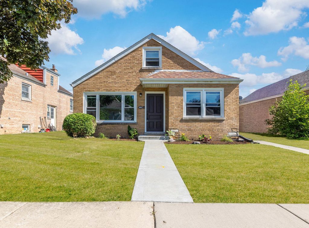 8022 42nd Street, Lyons, IL 60534
