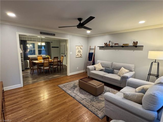 3338 Oliver Hills Road, Greensboro, NC 27406