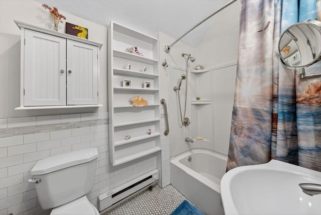 52 Trident Ave 52, Winthrop, MA 02152