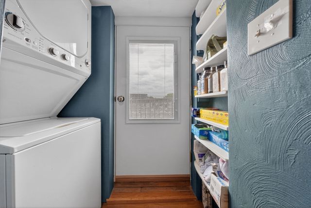 52 Trident Ave 52, Winthrop, MA 02152