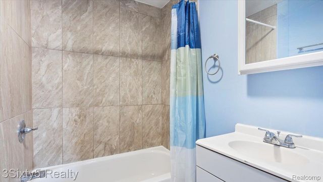 9 Myrtle Street, River Rouge, MI 48218