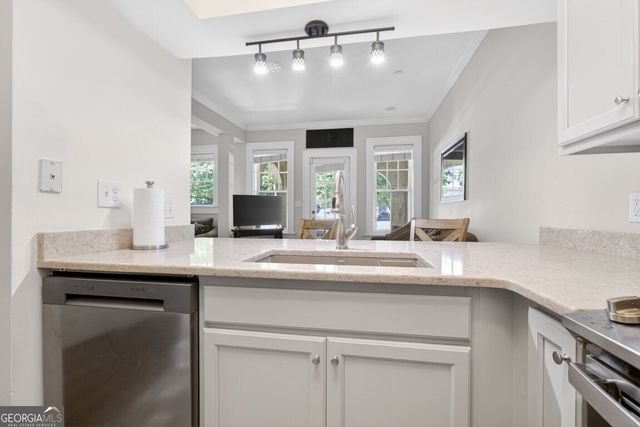 2855 Peachtree Road NE 109, Atlanta, GA 30305