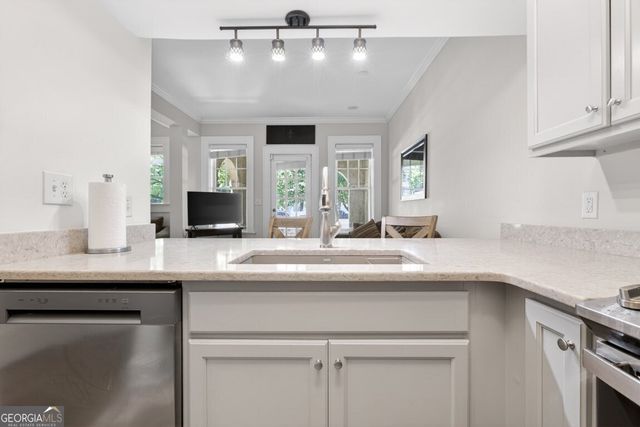 2855 Peachtree Road NE 109, Atlanta, GA 30305