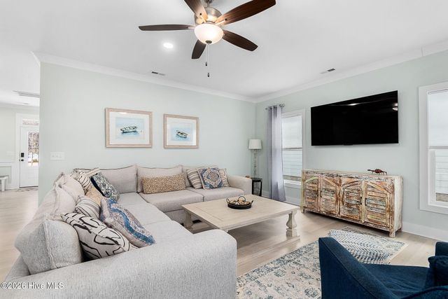 163 Freedom Park Road, Beaufort, NC 28516