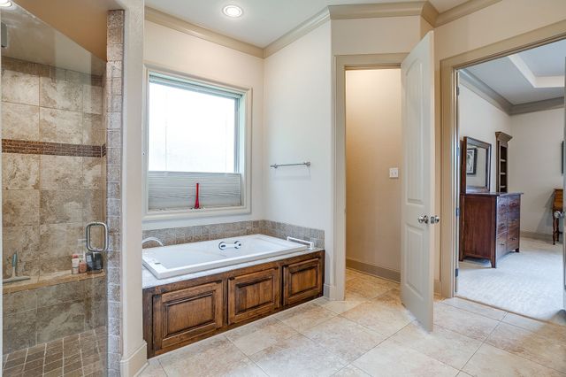 7101 Westover Drive, Granbury, TX 76049
