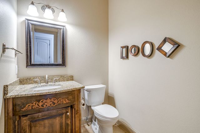 7101 Westover Drive, Granbury, TX 76049