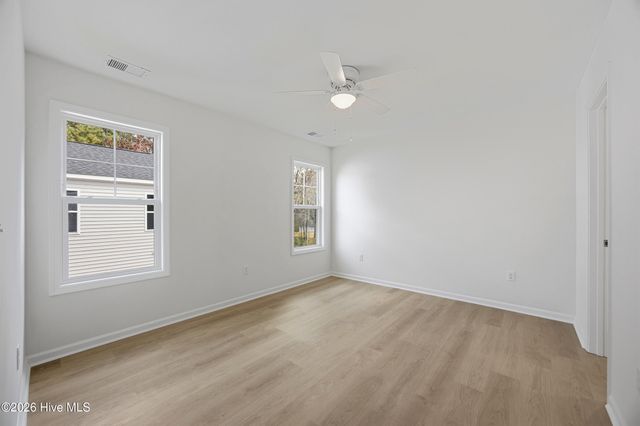 711 W Hayes Street, Burgaw, NC 28425