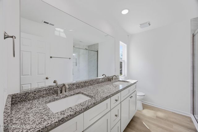 711 W Hayes Street, Burgaw, NC 28425