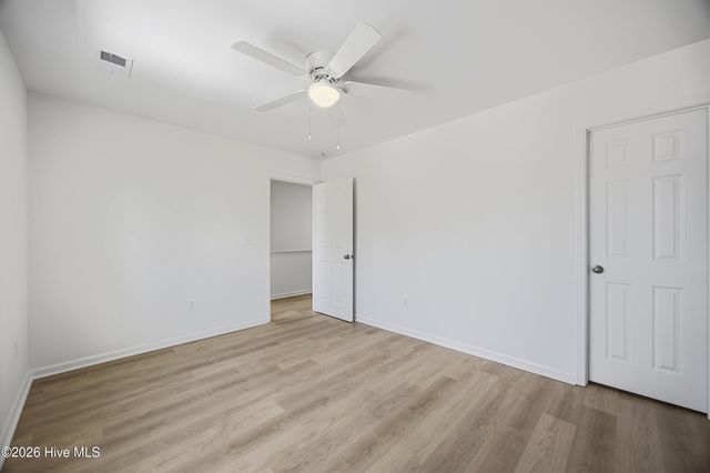 711 W Hayes Street, Burgaw, NC 28425