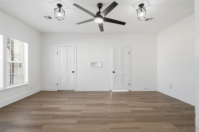 421 2nd Street, Ramona, OK 74061