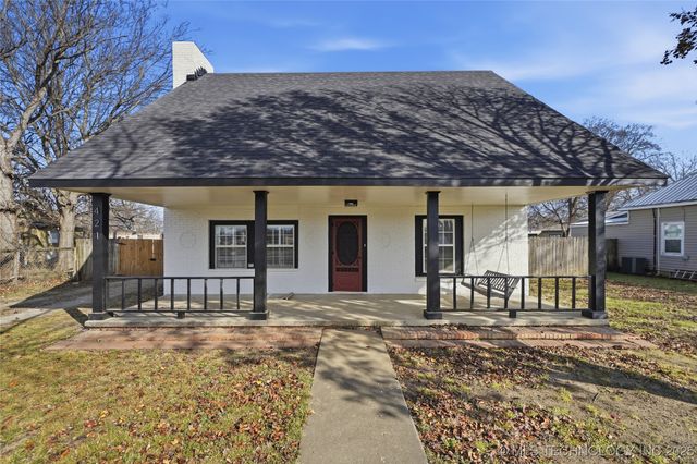 421 2nd Street, Ramona, OK 74061