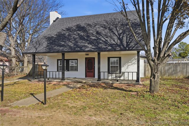 421 2nd Street, Ramona, OK 74061