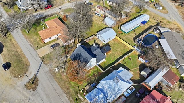 421 2nd Street, Ramona, OK 74061