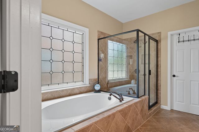 629 Wexford Court, Acworth, GA 30102