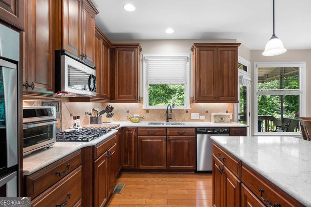 629 Wexford Court, Acworth, GA 30102