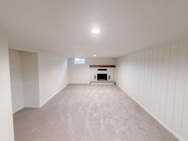 956 Meda Avenue, Lancaster, OH 43130