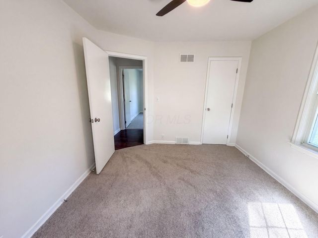 956 Meda Avenue, Lancaster, OH 43130