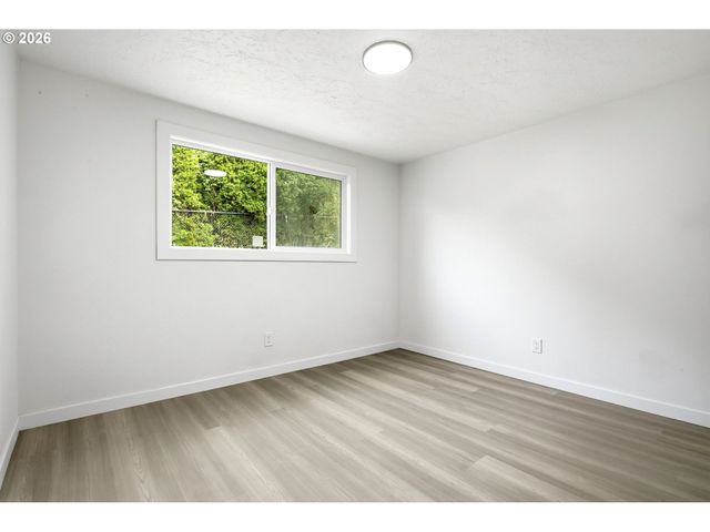 9905 Nw 4TH Ave, Vancouver, WA 98685