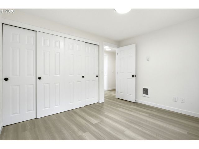 9905 Nw 4TH Ave, Vancouver, WA 98685