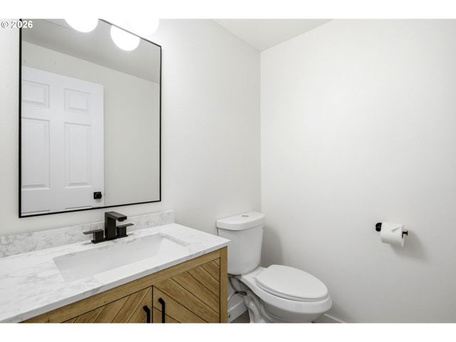 9905 Nw 4TH Ave, Vancouver, WA 98685