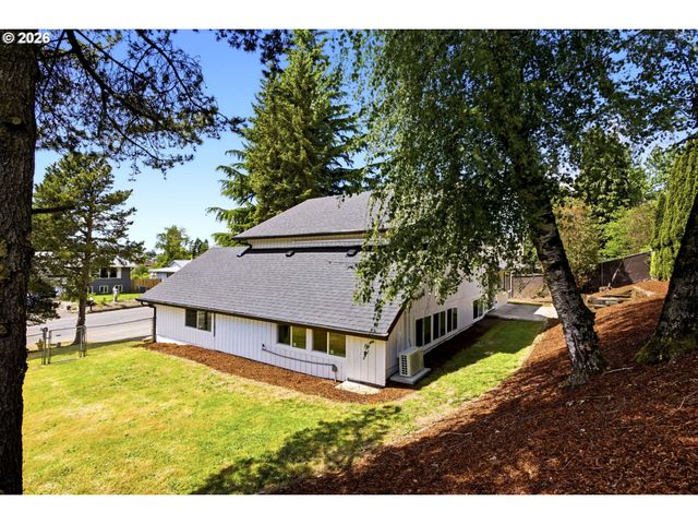 9905 Nw 4TH Ave, Vancouver, WA 98685