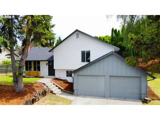 9905 Nw 4TH Ave, Vancouver, WA 98685