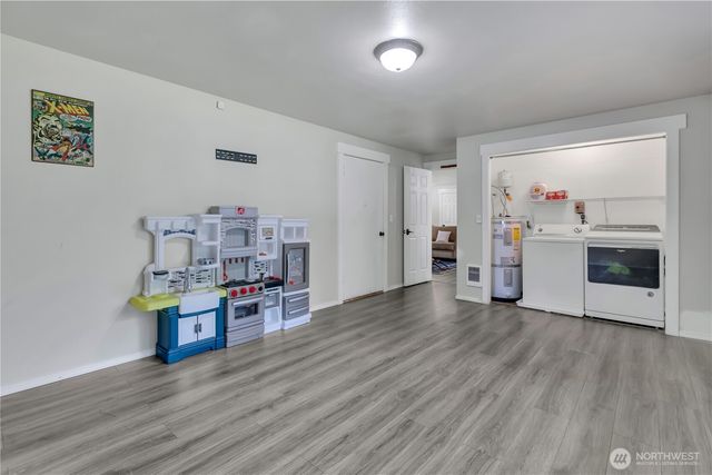 9407 202nd Avenue E, Bonney Lake, WA 98391