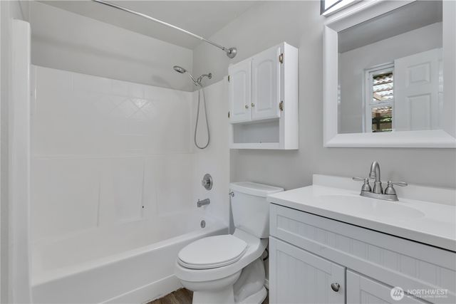 9407 202nd Avenue E, Bonney Lake, WA 98391