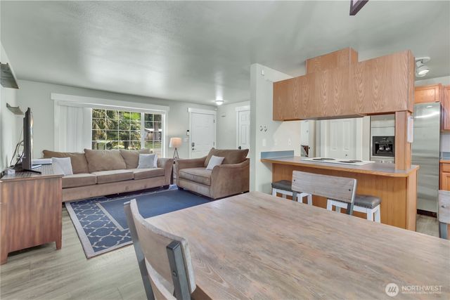 9407 202nd Avenue E, Bonney Lake, WA 98391