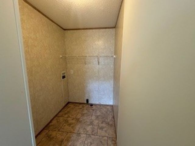 824 Monroe lane, Oak Grove, KY 42262