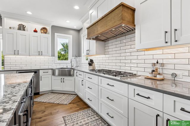 15521 S 79th Circle, Papillion, NE 68046