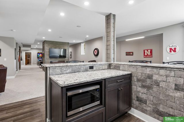 15521 S 79th Circle, Papillion, NE 68046