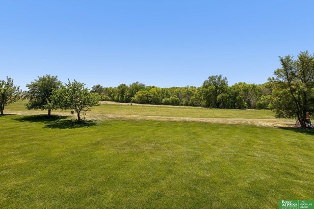 15521 S 79th Circle, Papillion, NE 68046
