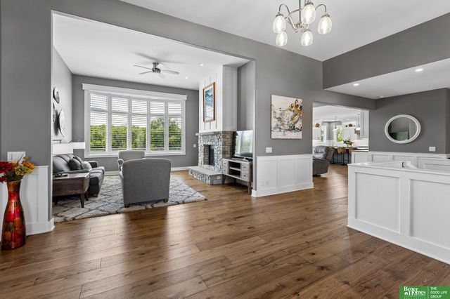 15521 S 79th Circle, Papillion, NE 68046