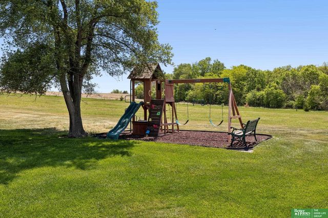15521 S 79th Circle, Papillion, NE 68046