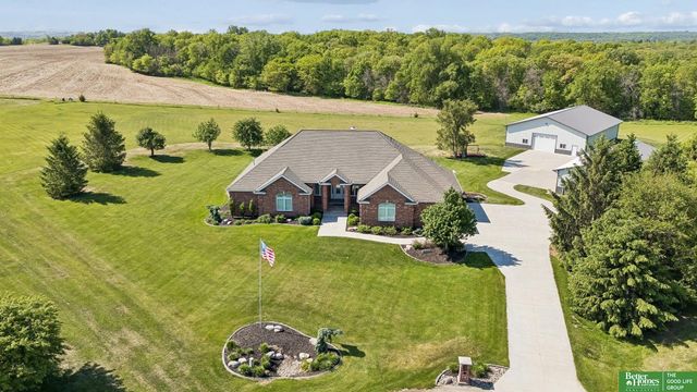 15521 S 79th Circle, Papillion, NE 68046