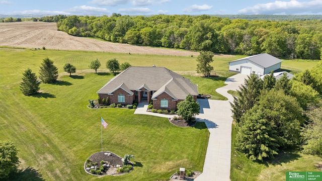 15521 S 79th Circle, Papillion, NE 68046