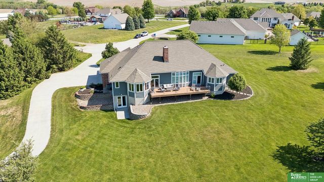 15521 S 79th Circle, Papillion, NE 68046
