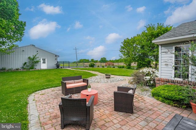 8730 EBERHARD RD, Coopersburg, PA 18036