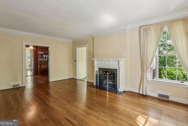 3031 W Pine Valley Road NW, Atlanta, GA 30305