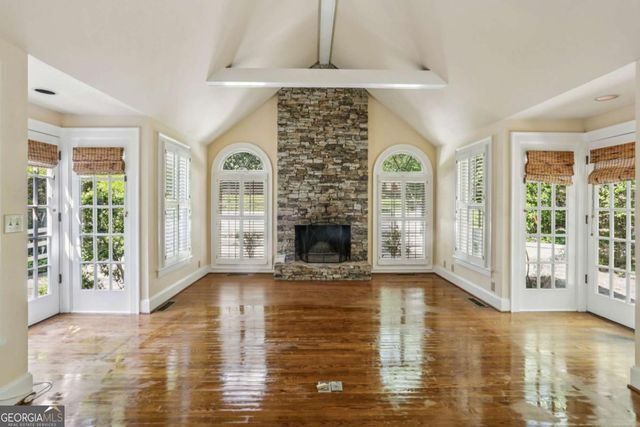 3031 W Pine Valley Road NW, Atlanta, GA 30305